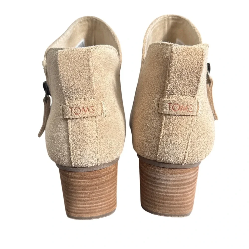 TOMS Goldie Wedge Heel Bootie Oatmeal Suede‎ NWOB Size 8 1/2